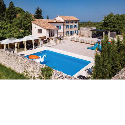 Scuola Roveria Country house with pool