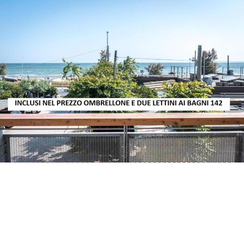 SE006 - Senigallia, bilocale sul mare con spiaggia