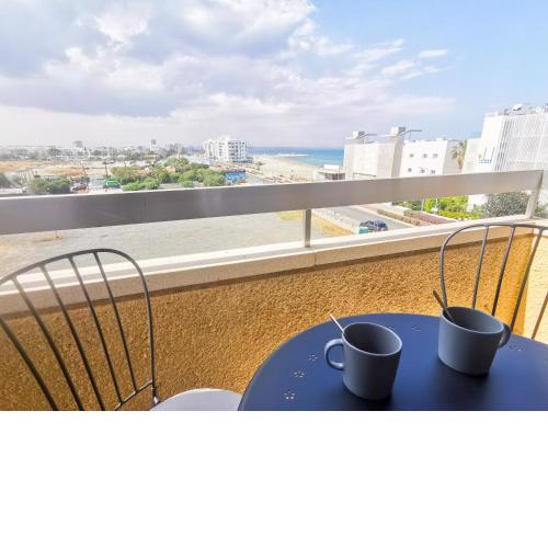 Sea-Esta Seaview Apartment