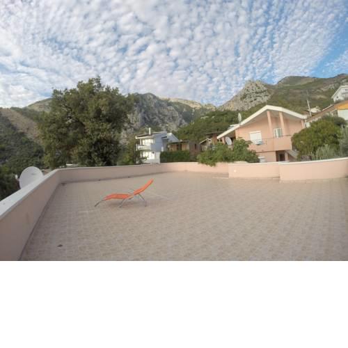 Sea & Mountains Panorama Apartments
