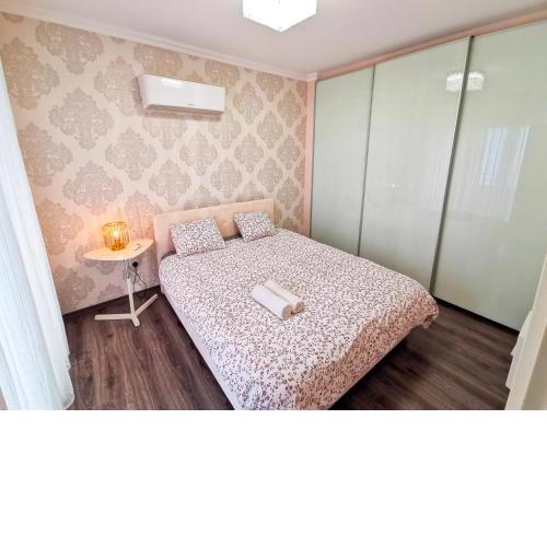 Sea Pearl Pool Apartment