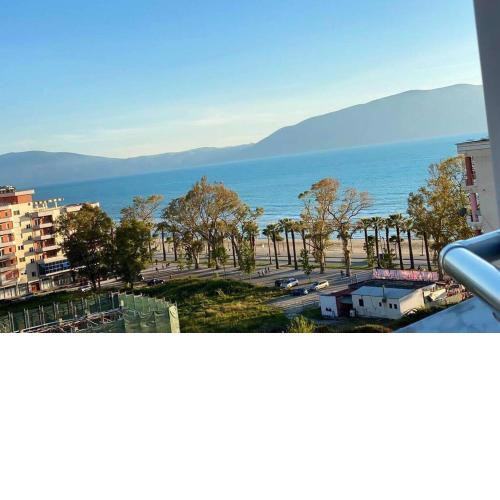 Sea Scape Apartment