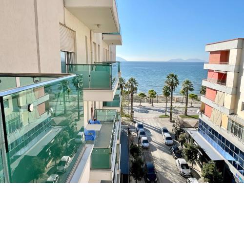 SEA SIDE SUITE