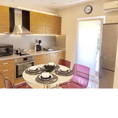 Sea Stars Apartment