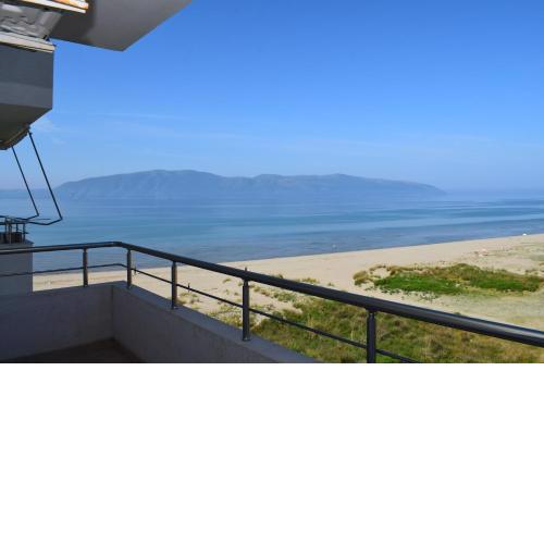 Sea View Apartment in Vlore - 008