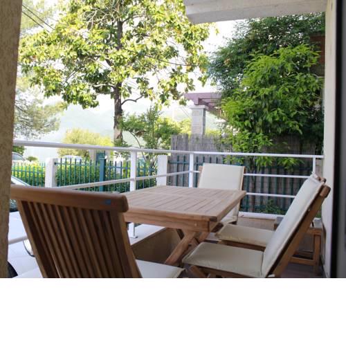 Sea view Cozy Apartment