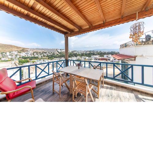 Sea View Cozy House with BBQ and Garden in Bodrum