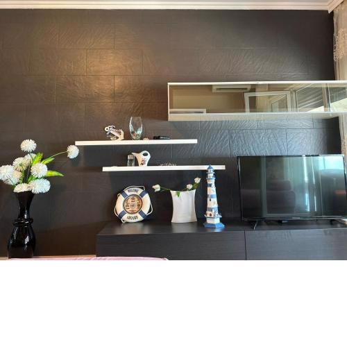 SEA VIEW EMEL APARTMENT