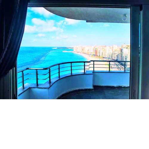 Sea View Luxury Apartment - Stanley - Wi-Fi - Families Only