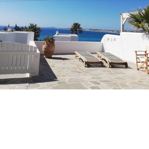 Sea View Maisonette by the beach