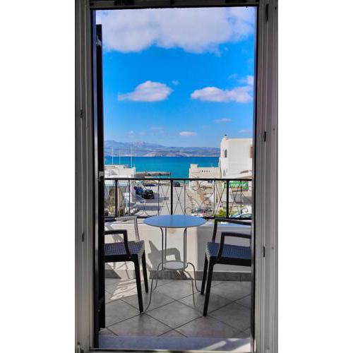 Sea View Spacious Apartment 50m from beach