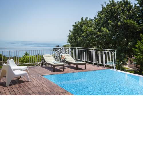Sea View Villa In Skala (Petersons Villa 3)