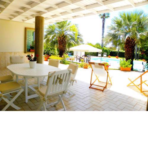 Sea View Villa with pool