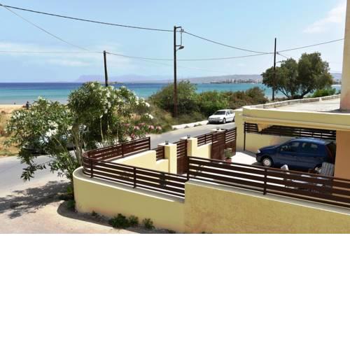 Seafront House Close to the Beach