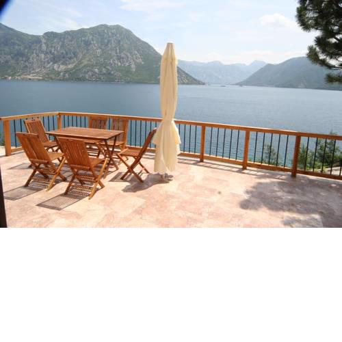 Seafront house with panoramic sea views over Perast Islands