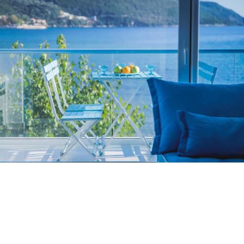 Seafront Luxury residence with amazing view