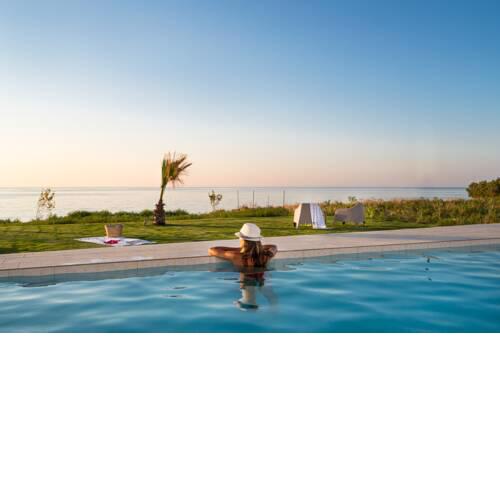 Seafront Nymphes Aigli, Brand New Villa with Pool, Children Area & BBQ