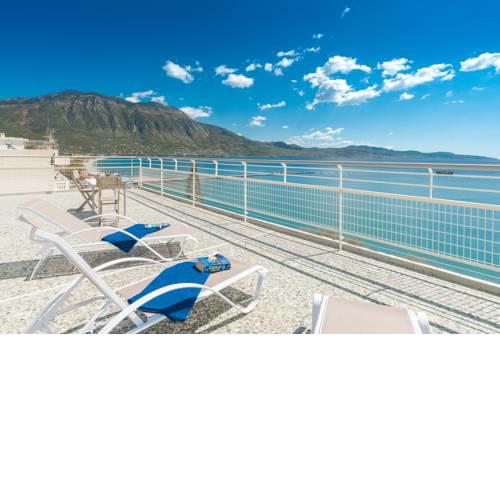 Seafront Penthouse LEO