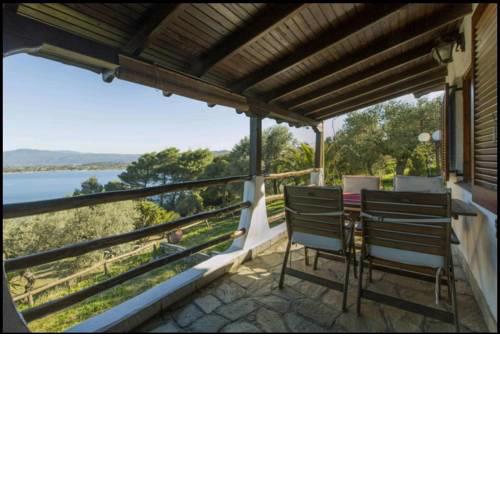 Seafront Villa with Breathtaking View