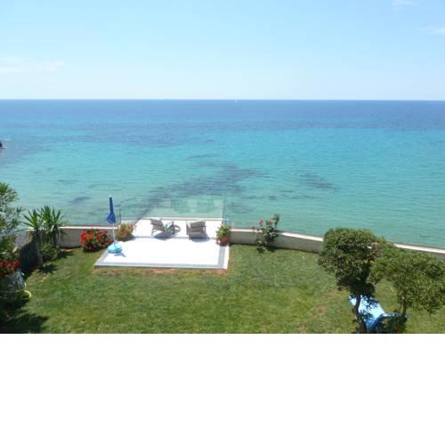 Seahorse Bay Beach Villa