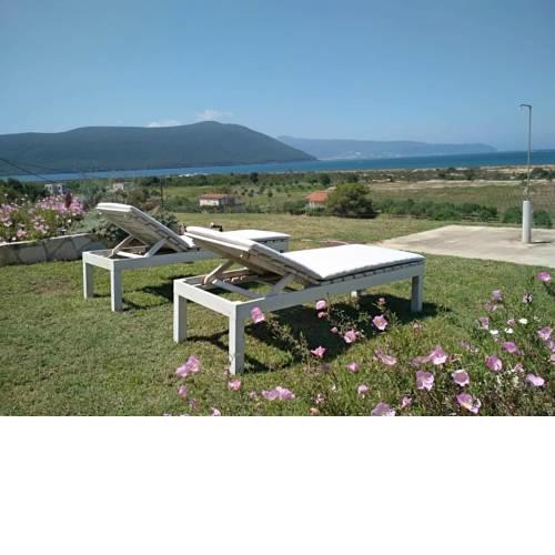 seas the day villa Kitesurfing spot Agios Nikolaos Lefkas