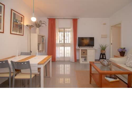 Seaside 2 Bedrooms By the Center