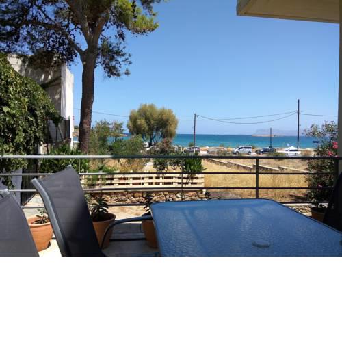 Seaside apartment Costas