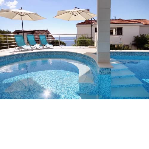 Seaside apartments with a swimming pool Zavalatica (Korcula) - 9151