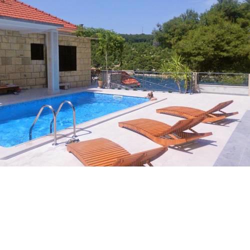 Seaside family friendly house with a swimming pool Puntinak (Brac) - 767