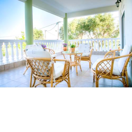 SeaSide Family Villa