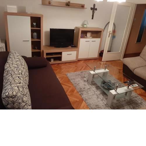 Seaside holiday house Kastel Stafilic (Kastela) - 16306