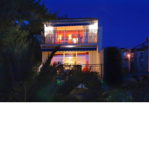 Seaside holiday house Okrug Gornji (Ciovo) - 8645