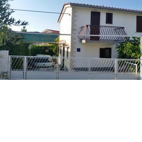 Seaside holiday house Seget Vranjica (Trogir) - 2195