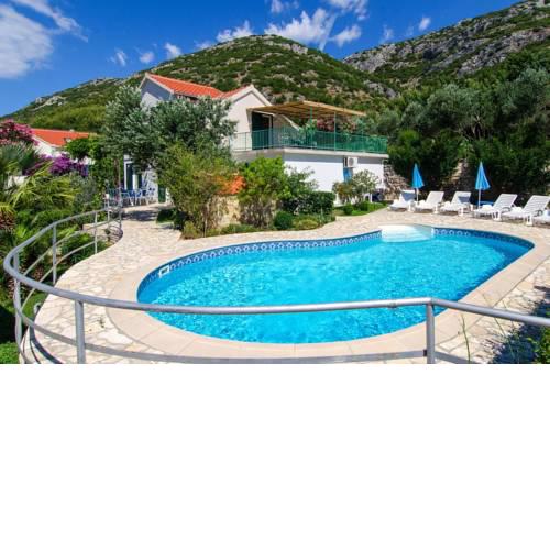 Seaside house with a swimming pool Viganj (Peljesac) - 10253