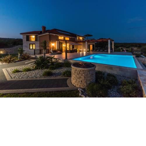 Seaside luxury villa with a swimming pool Cove Mihovilje (Pag) - 16124