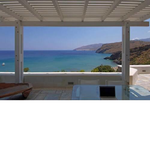 Seaside luxury villa