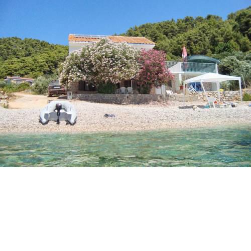 Seaside secluded apartments Cove Skozanje bay - Skozanje (Hvar) - 4624