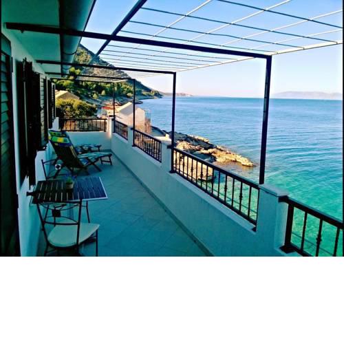Seaside secluded apartments Cove Virak bay - Virak (Hvar) - 12321