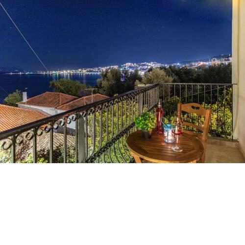 Seaside Sunset Studio - Perfect Location
