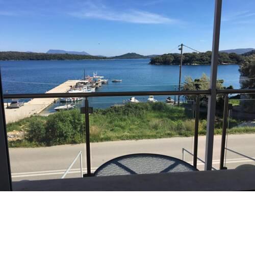 Seaview 3BR Apartment