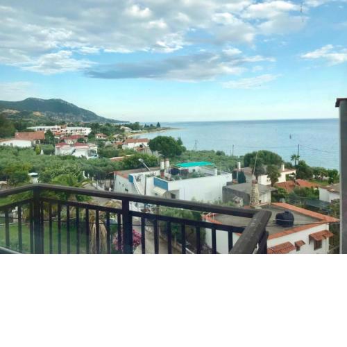 Seaview apartament in Kariani, Greece