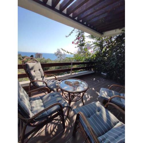 Seaview Apartment Drymades22