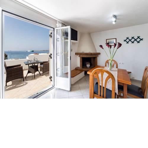 Seaview Apartment