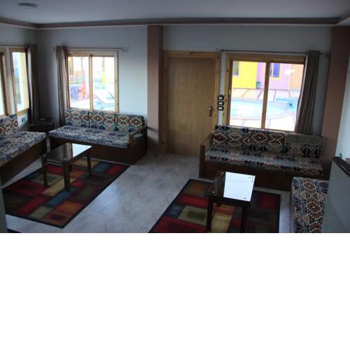 Seaview front Villa