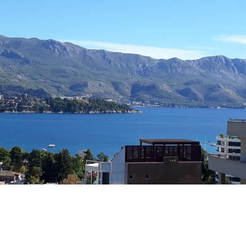Seaview Paradise Apartment