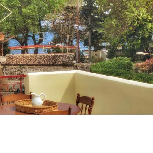 Seaview Rooftop Apt By The Beach In Corfu Town