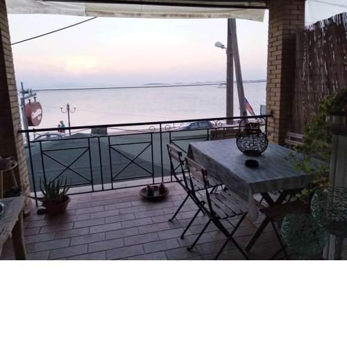 Seaview stone apartment in Ipsos Beach