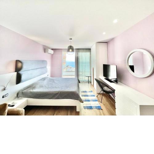 Seaview Studio Apartments