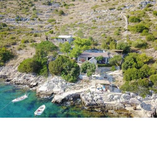 Secluded fisherman's cottage Cove Spiljice (Brac) - 17031