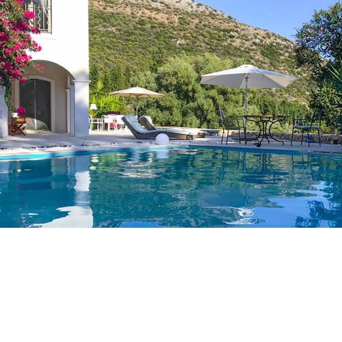 Secluded lovely Villa Amadeus in Poros